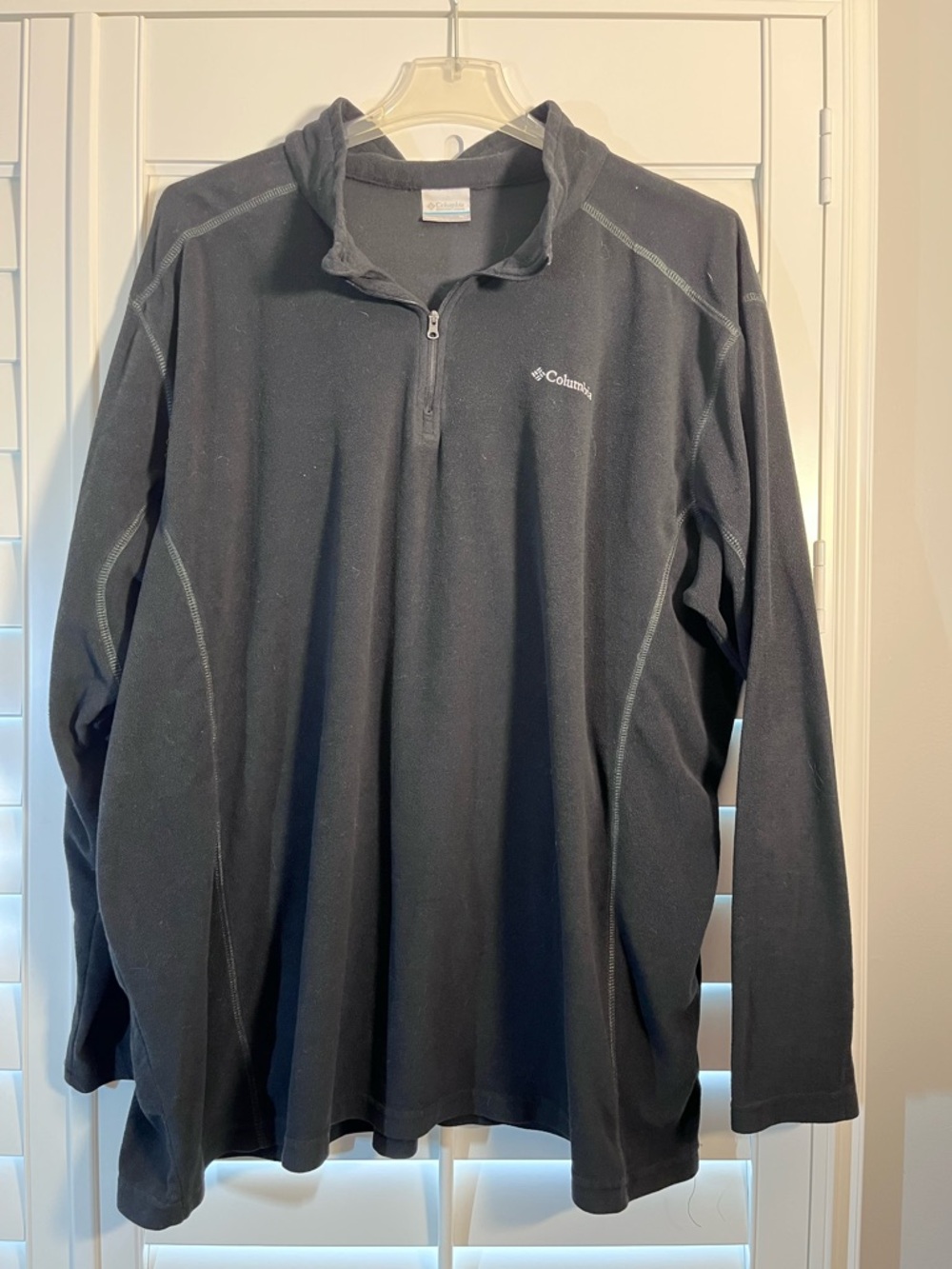 Columbia Black Fleece Half-Zip Hoodie